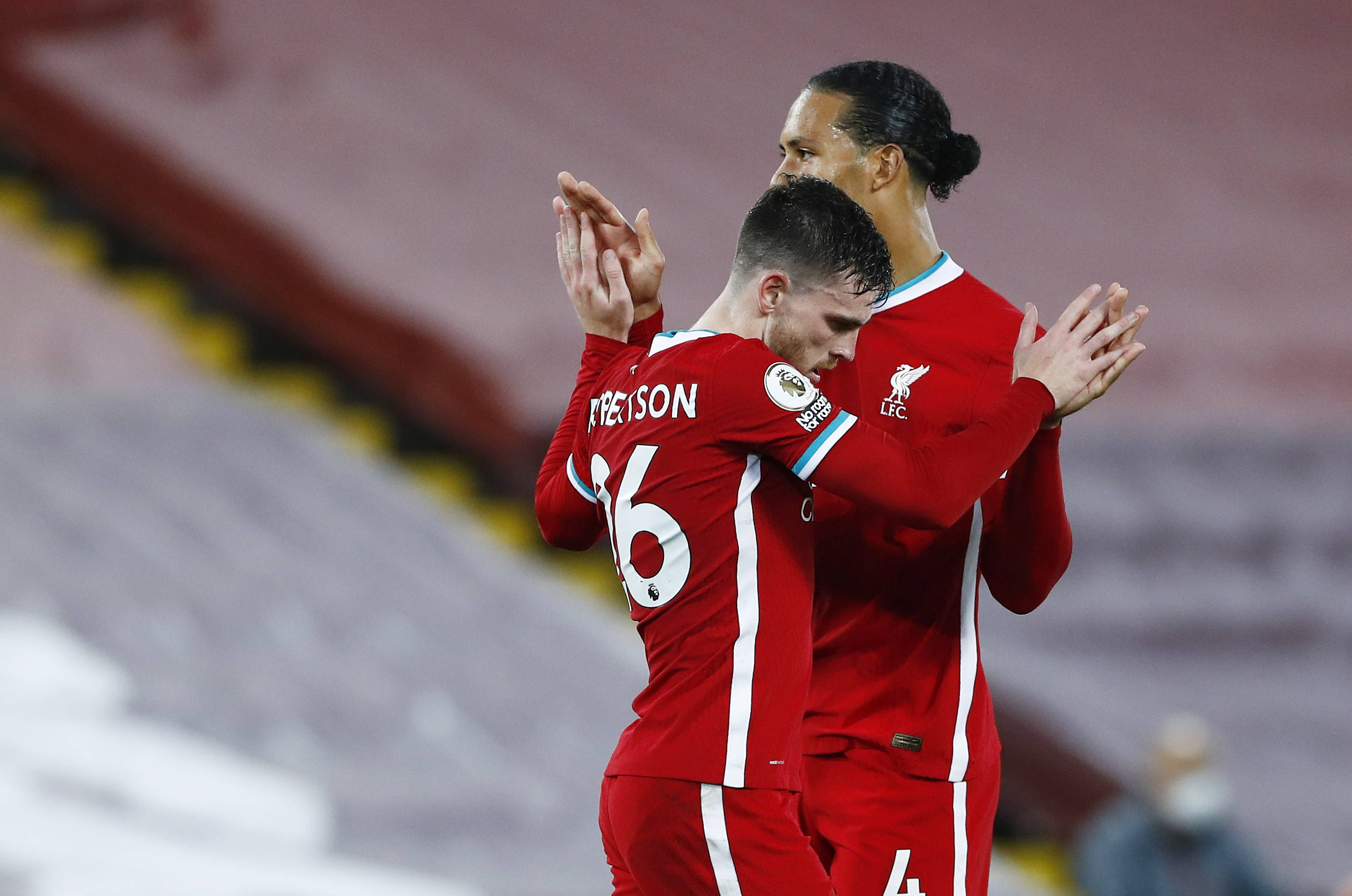 他们肩负着 他们肩负着